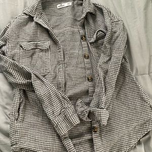 Hollister button up